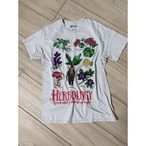 Harry Potter Herbology Hogwarts School Fantasy Light Gray T-Shirt Size M
